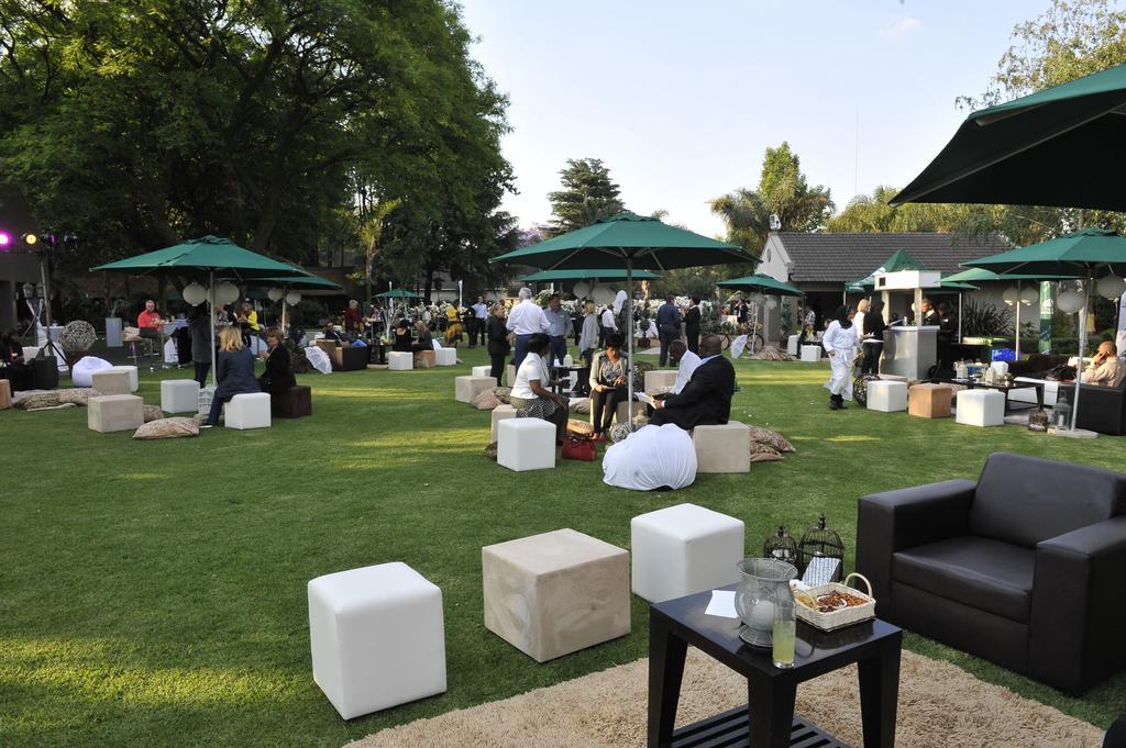 Birchwood Hotel And Or Tambo Conference Centre Boksburg Exterior photo