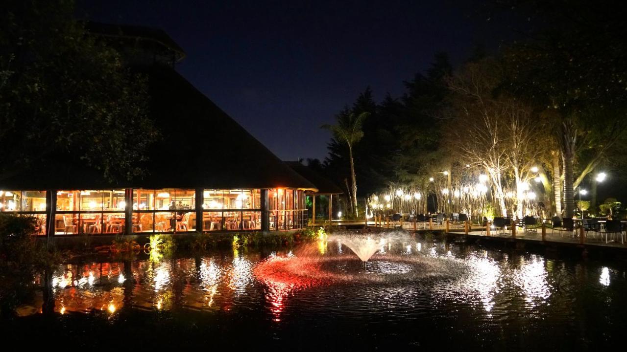 Birchwood Hotel And Or Tambo Conference Centre Boksburg Exterior photo